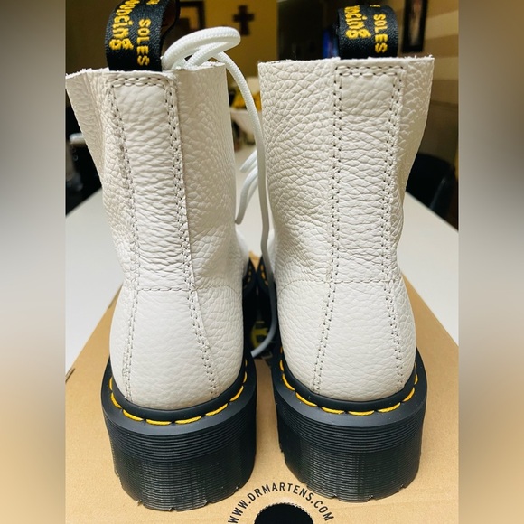 Brand NEW Dr. Martens SINCLAIR MILLED NAPPA LEATHER PLATFORM BOOTS Size 7 Women - Picture 11 of 16